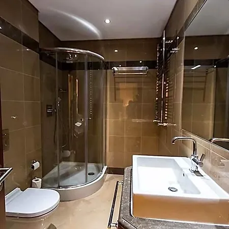 Atatuerk Thermal & Convention Center 5*